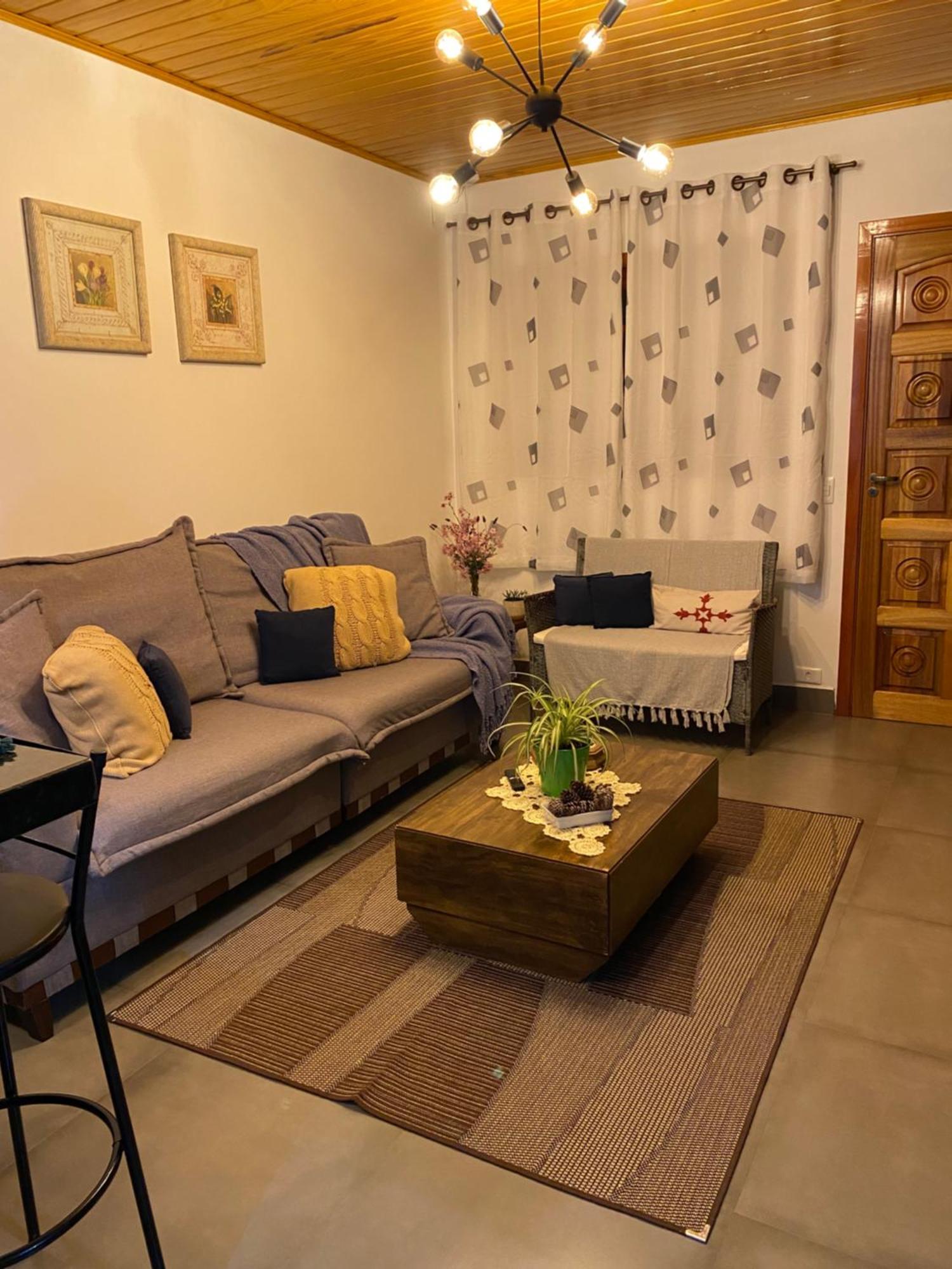Casa Aconchegante Na Montanha Apartment กังโปสดูจอร์เดา ภายนอก รูปภาพ
