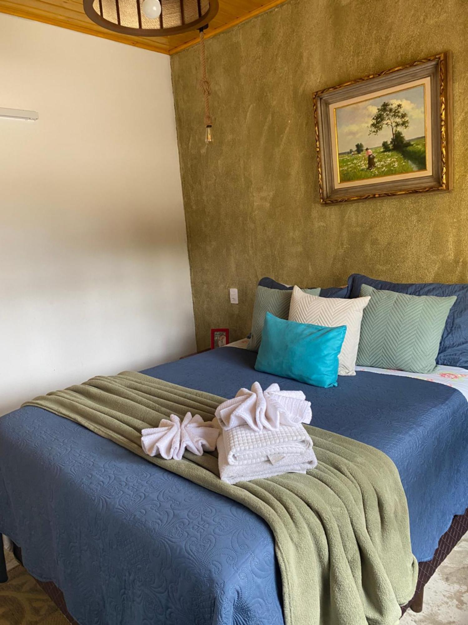 Casa Aconchegante Na Montanha Apartment กังโปสดูจอร์เดา ภายนอก รูปภาพ