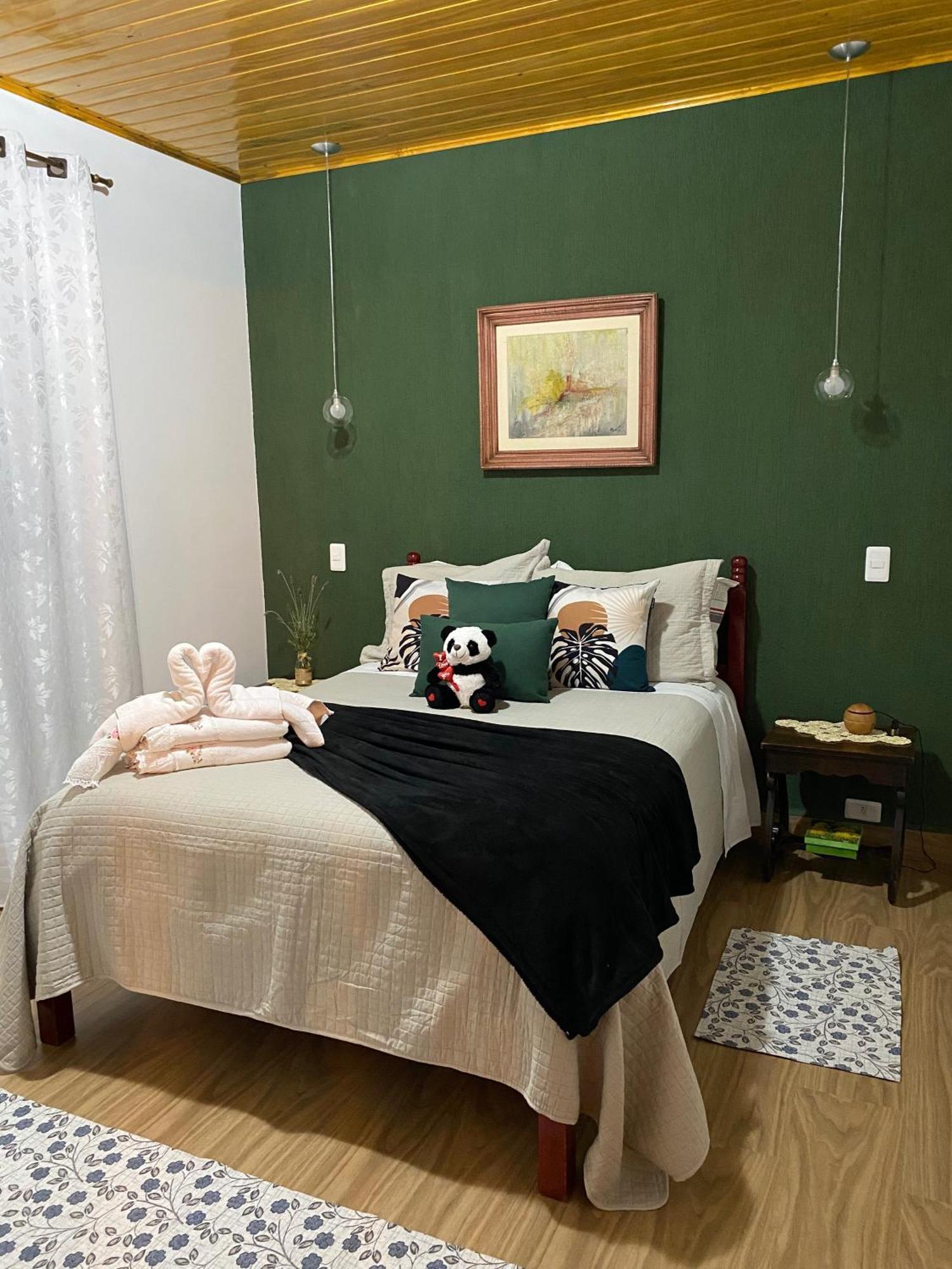 Casa Aconchegante Na Montanha Apartment กังโปสดูจอร์เดา ภายนอก รูปภาพ